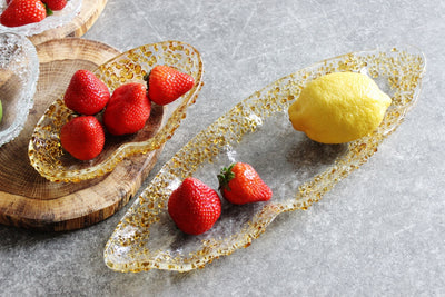Skleněná oválná mísa SPRINKLES ambrová - 37x12cm