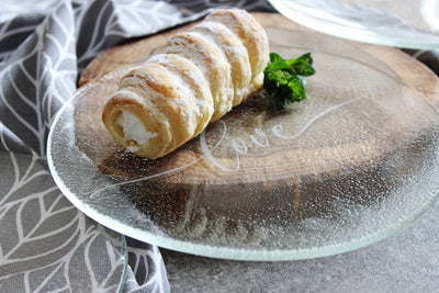 Extra čirý dezertní talířek prům. 20cm - LOVE