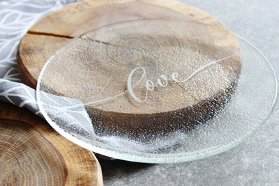 Extra čirý dezertní talířek prům. 20cm - LOVE