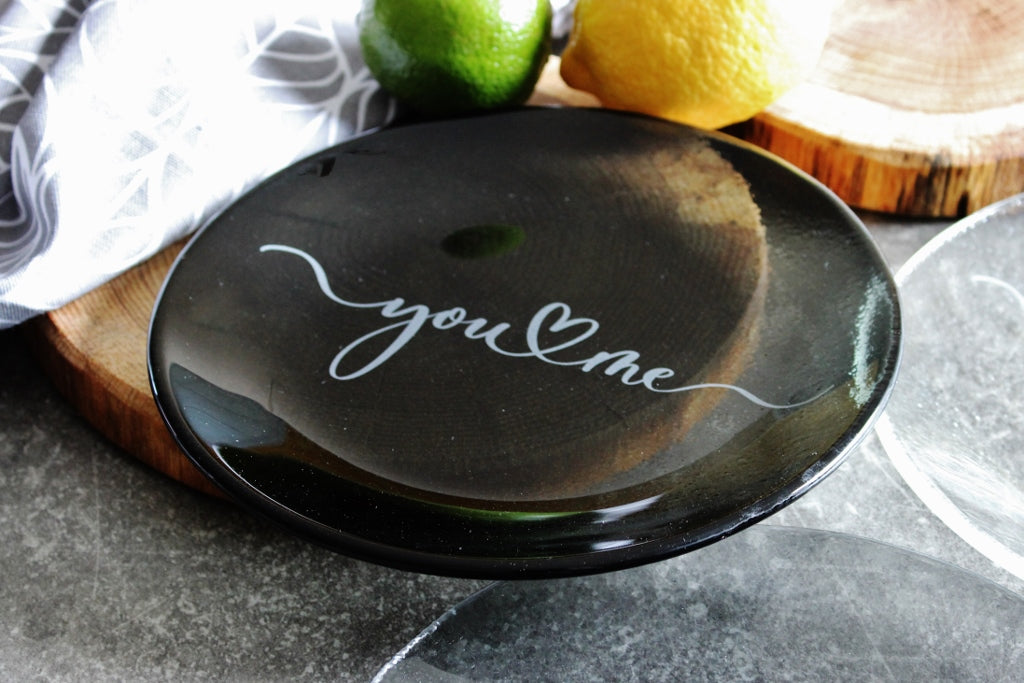 Tmavě šedý dezertní talířek prům. 20cm - YOU&ME