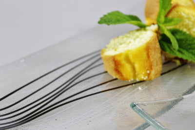 Extra čirá skleněná mísa s černo-stříbrným dekorem LINKY