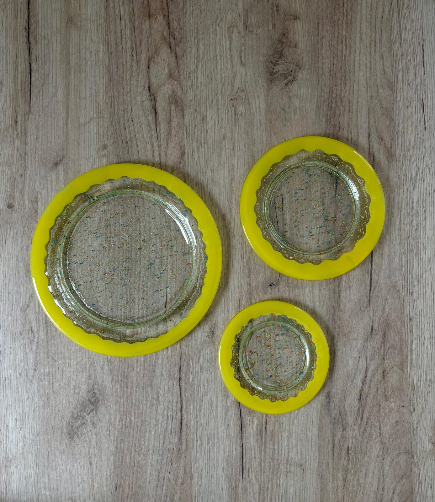 Set kulatých talířů C8